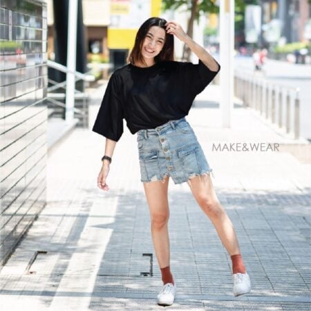 Women model with Oversized Black T-shirt.