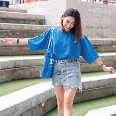 Women model with Oversized Blue T-shirt.