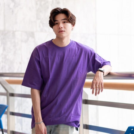 Men model with Oversized Purple T-shirt.