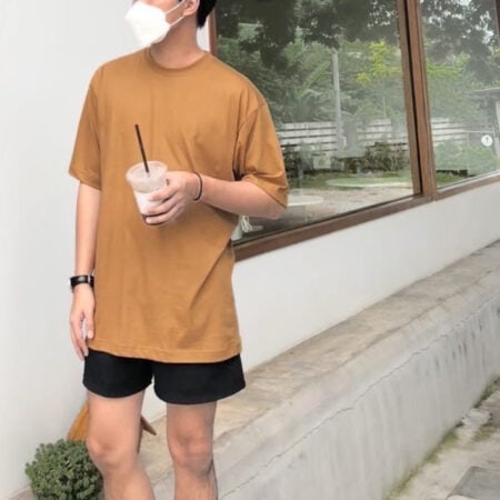Men model with Oversized Cinnamon T-shirt.