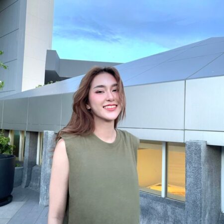 LINE_ALBUM_crop top sleevless_240821_57